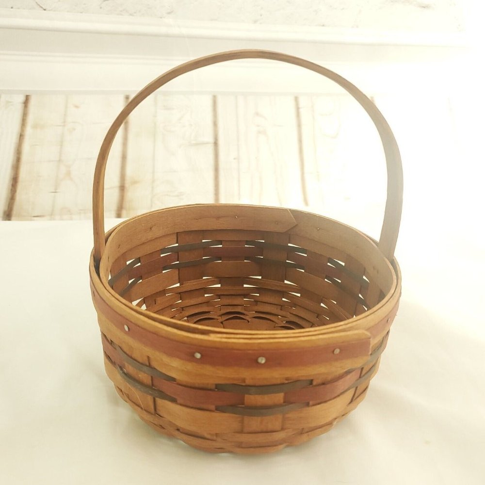 Longaberger Brown 1989 Round Shape Wood Handwoven Basket With Fixed Handle